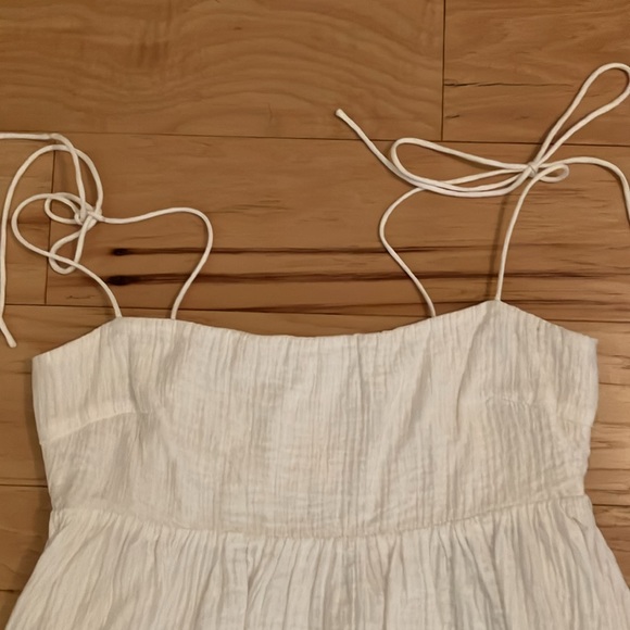 ASTR the Label white dress - Picture 2 of 4